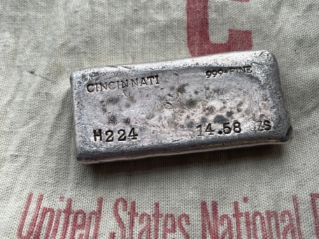 Cincinnati vintage silver bar front