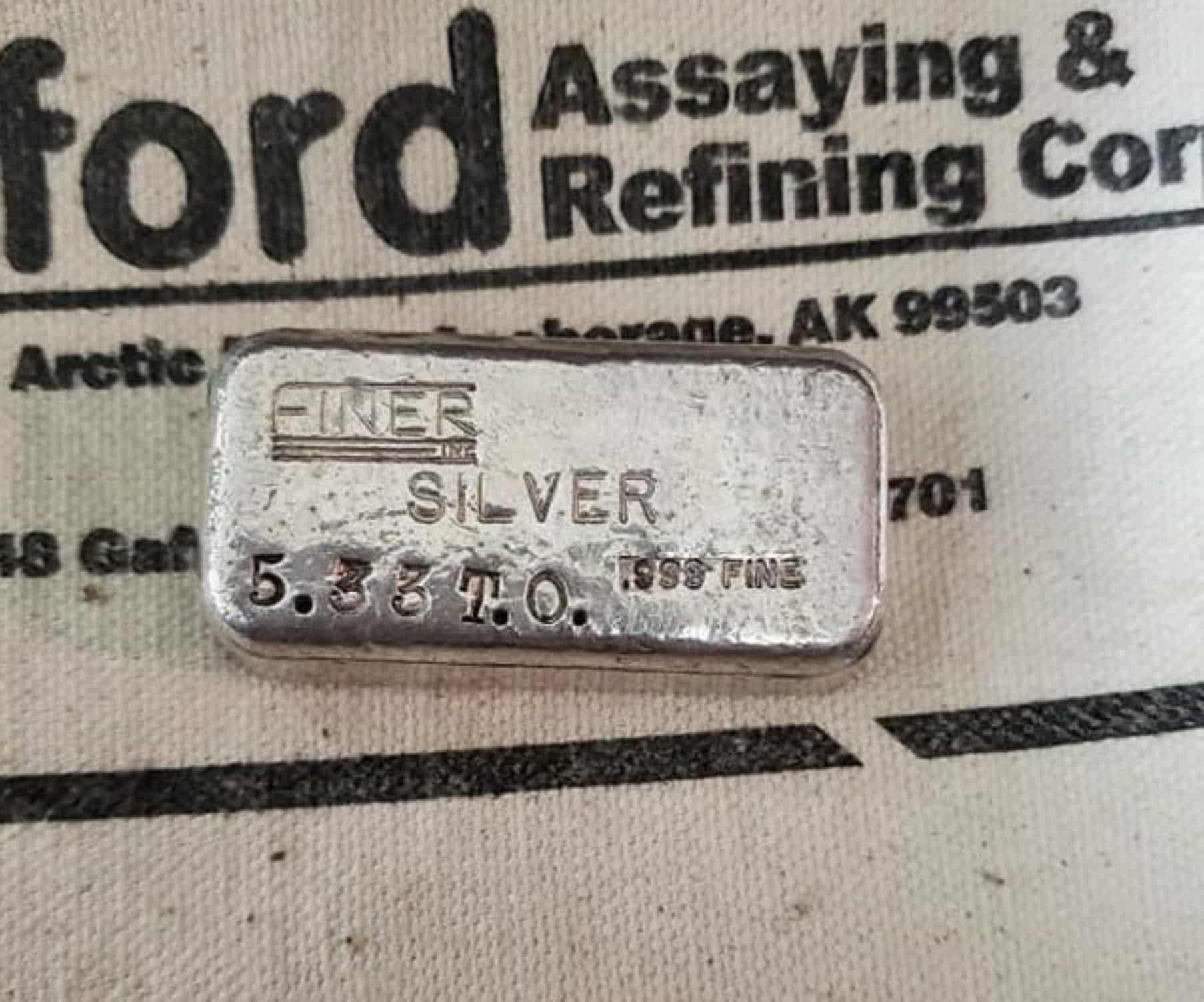Finer 5.33 vintage silver bar front