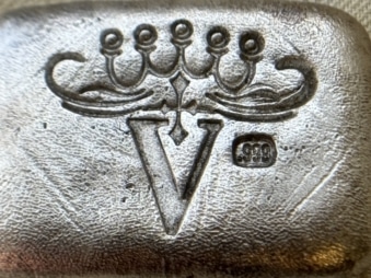 Vanguard Mint Dennis England Hallmark